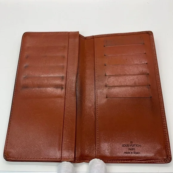 Pre owned Louis Vuitton brown wallet - Picture 2 of 4